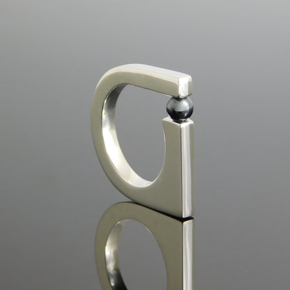 Hematite Ring, Minimalist Bar Ring, Silver AG 950, Elisa Kuno Design