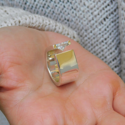 Statement Ring: Moissanite Solitaire Ring, Ag950 Silver Offset Design