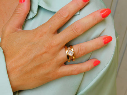 Engagement Ring: Princess Cut Gemstone
