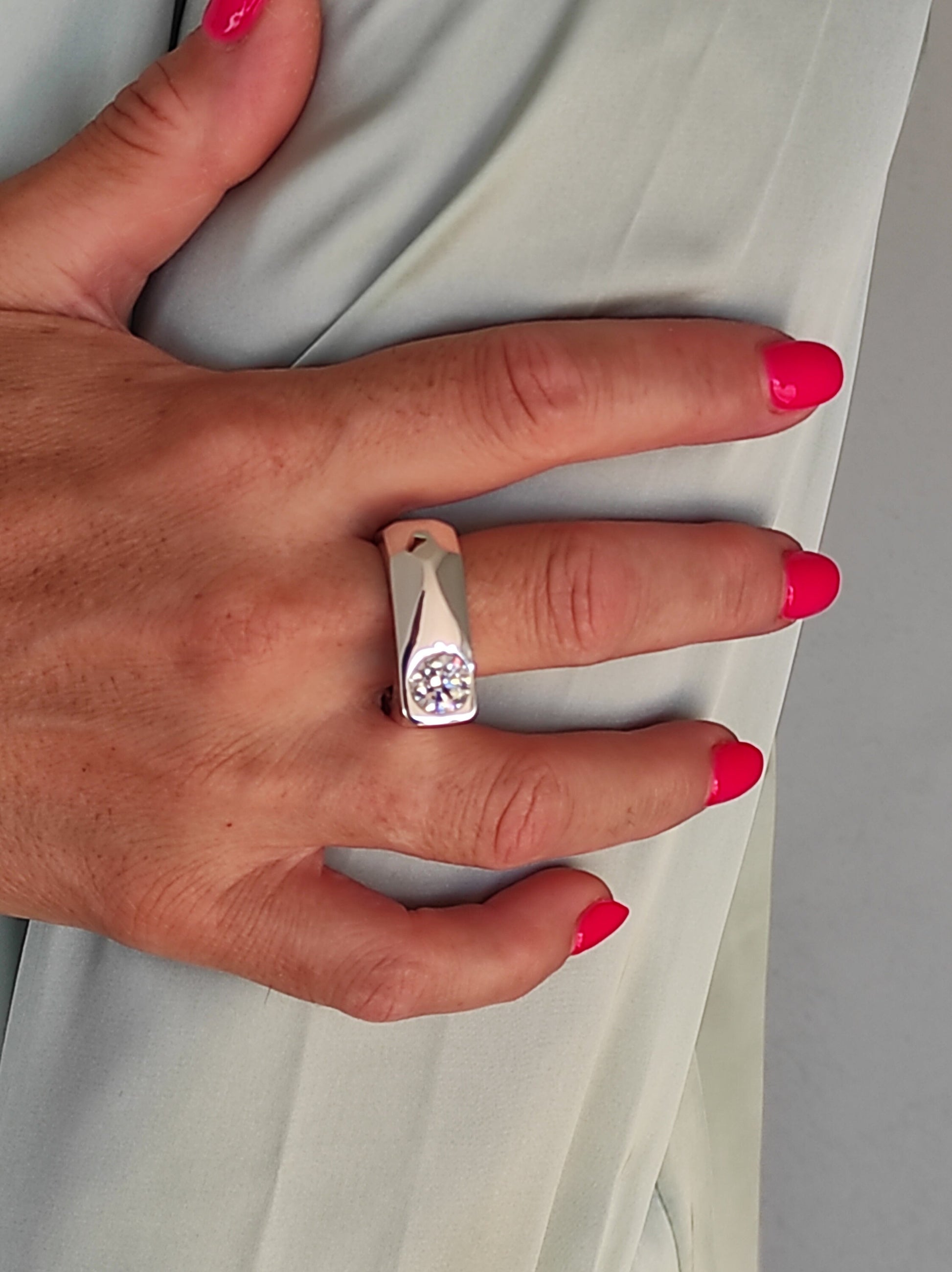 Statement Ring For Women: Silver Square Band, Contemporary Design