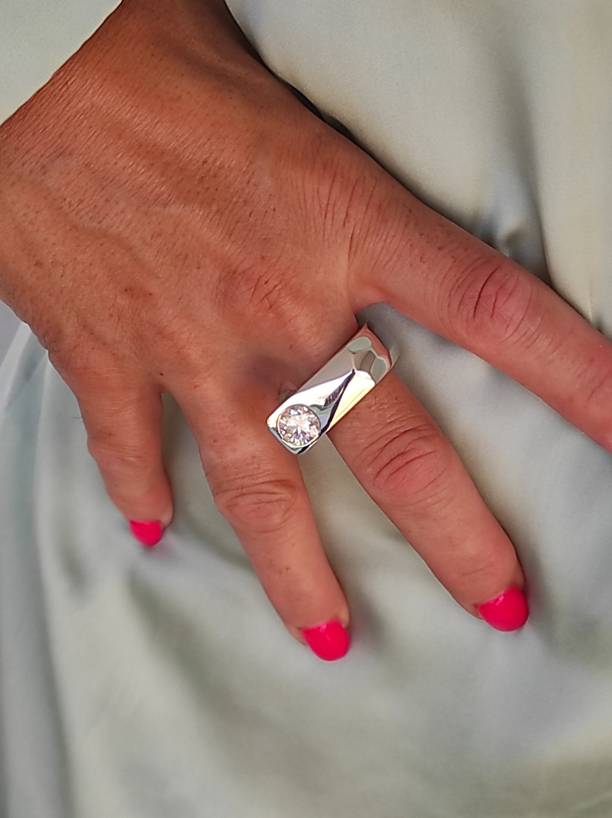 Statement Ring For Women: Silver Square Band, Contemporary Design
