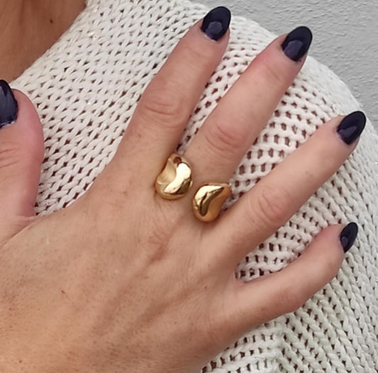 Sculptured Wide Band Gold Ring: Elisa Kuno Designer Statement Ring