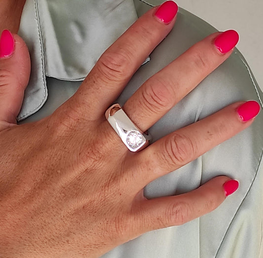 Statement Ring For Women: Silver Square Band, Contemporary Design