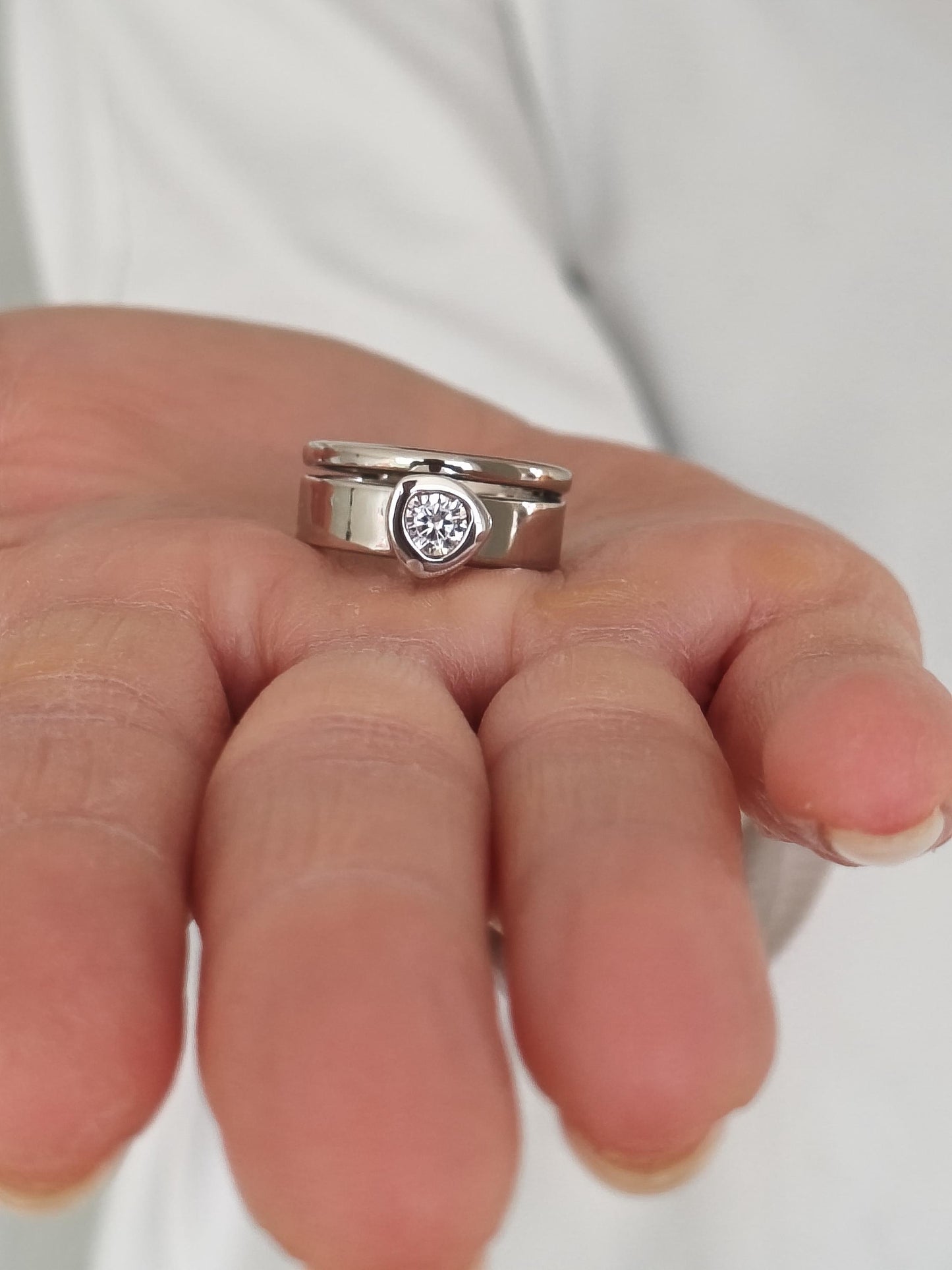 Moissanite Engagement Ring Set: Palladium coated AG950 Silver Wedding Band