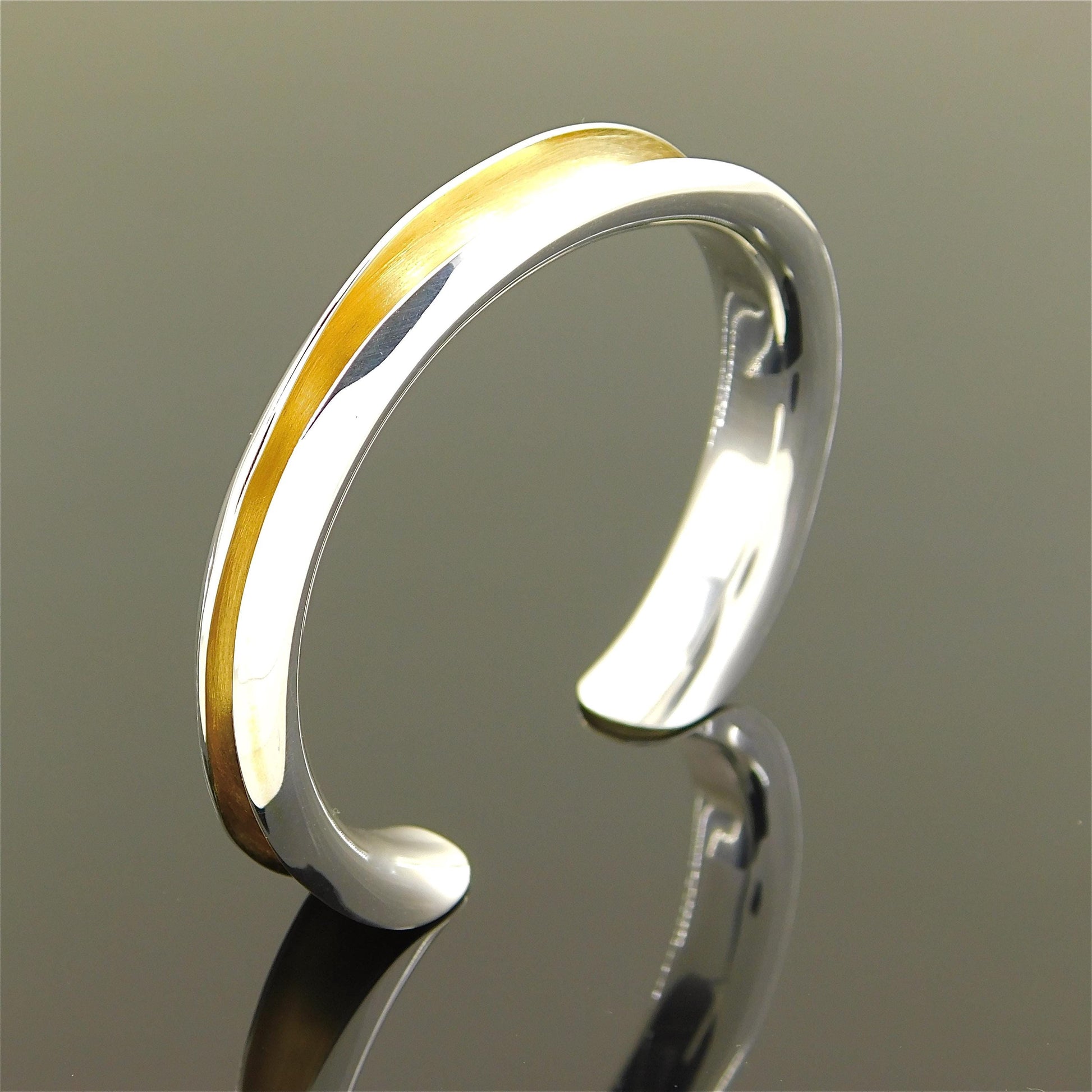 Minimalist Two-Tone Cuff Bracelet – Brushed Gold & Polished Silver Open Bangle