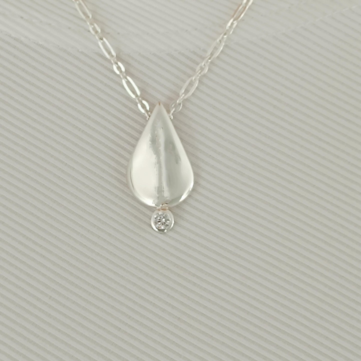 Teardrop Moissanite Necklace, Minimalist Pendant Silver AG950, Luxury Chain
