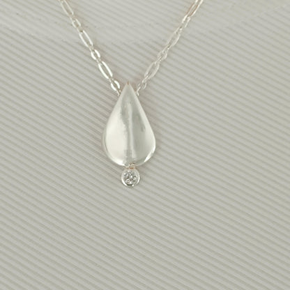 Teardrop Moissanite Necklace, Minimalist Pendant Silver AG950, Luxury Chain