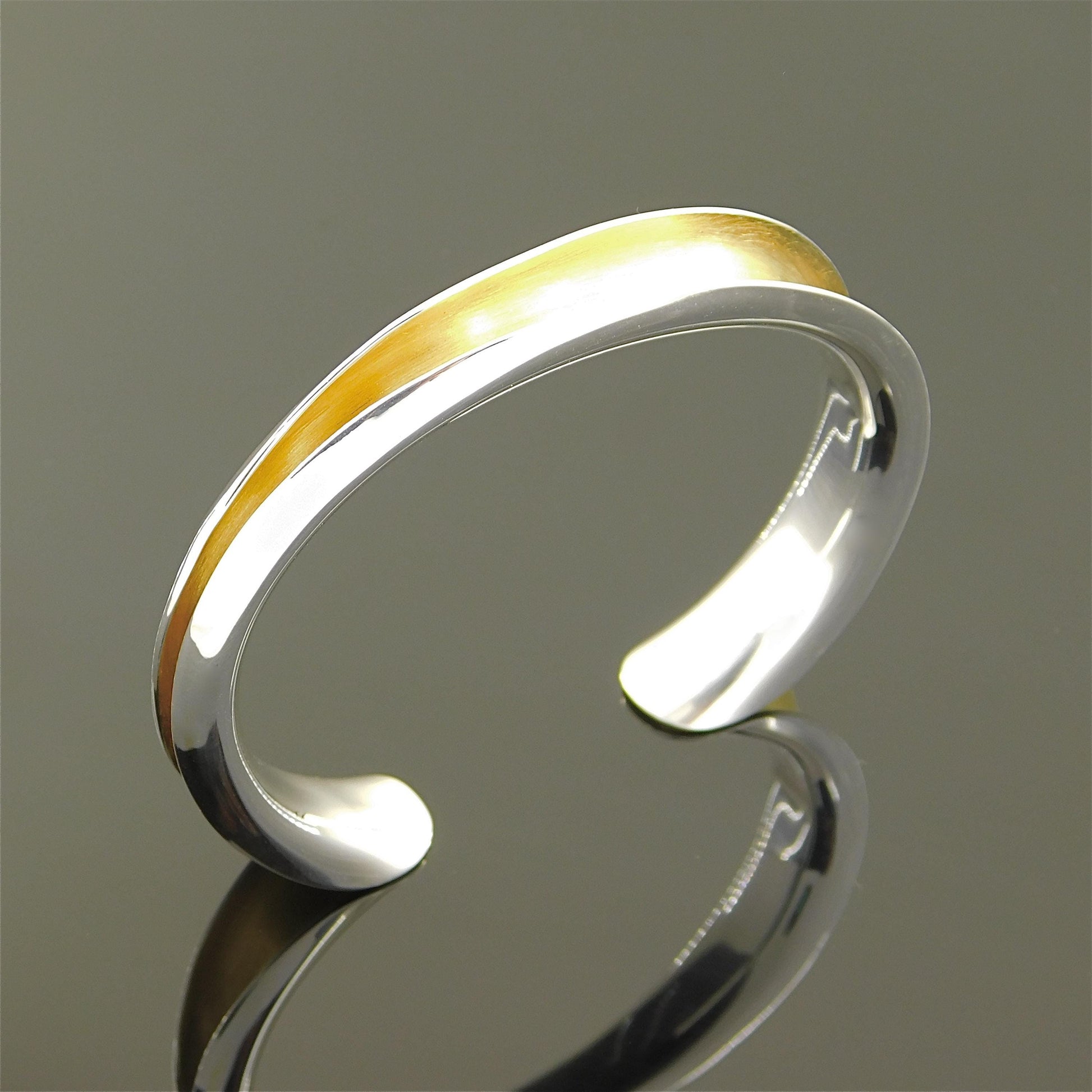 Minimalist Two-Tone Cuff Bracelet – Brushed Gold & Polished Silver Open Bangle