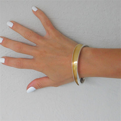 Minimalist Two-Tone Cuff Bracelet – Brushed Gold & Polished Silver Open Bangle