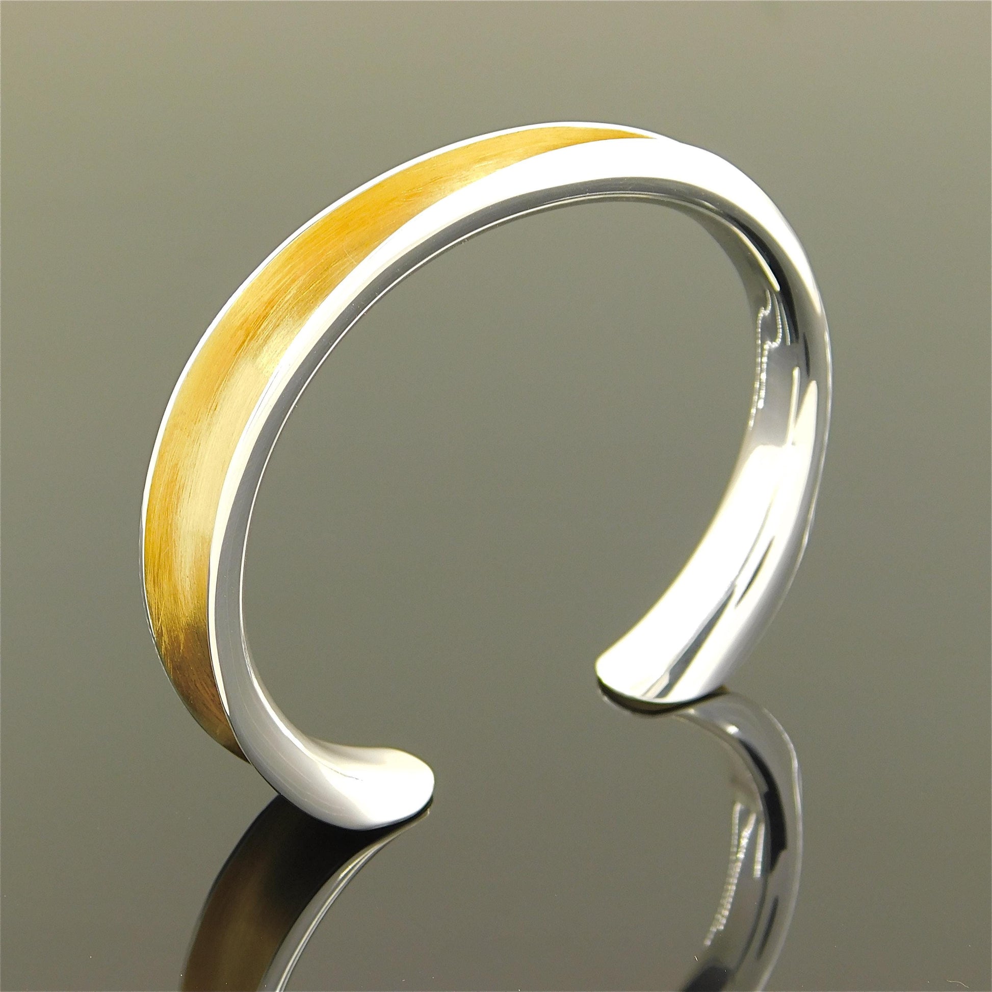 Minimalist Two-Tone Cuff Bracelet – Brushed Gold & Polished Silver Open Bangle