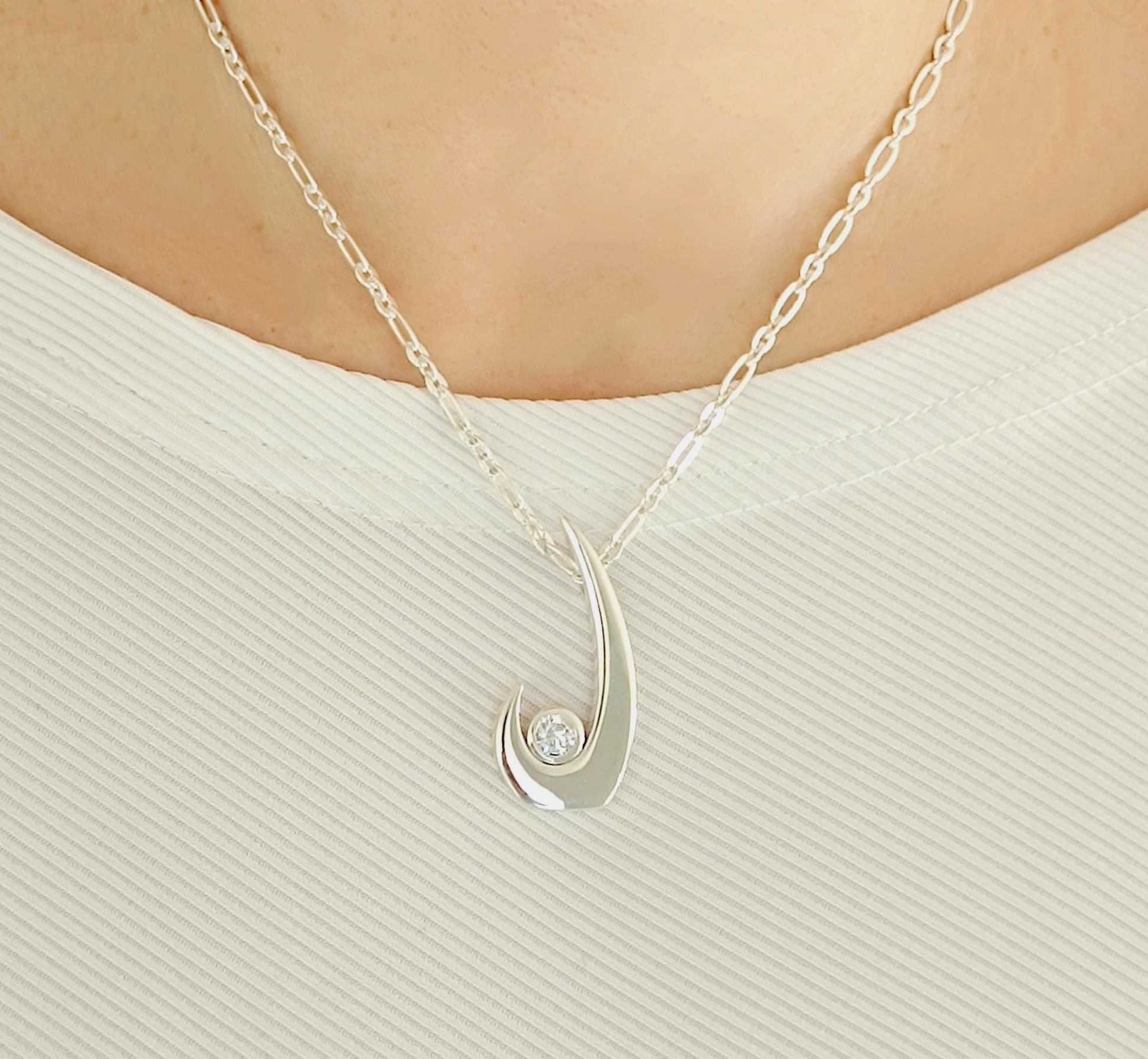 Silver neclace with moissanite and Sterling Silver 925 chain