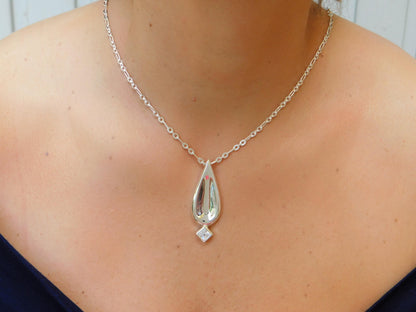 Drop Necklace, Princess cut Moissanite, Minimalist Pendant Silver AG950, Luxury Chain