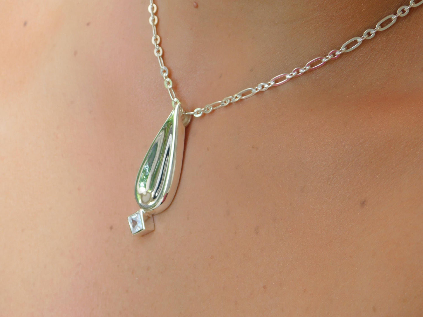 Drop Necklace, Princess cut Moissanite, Minimalist Pendant Silver AG950, Luxury Chain