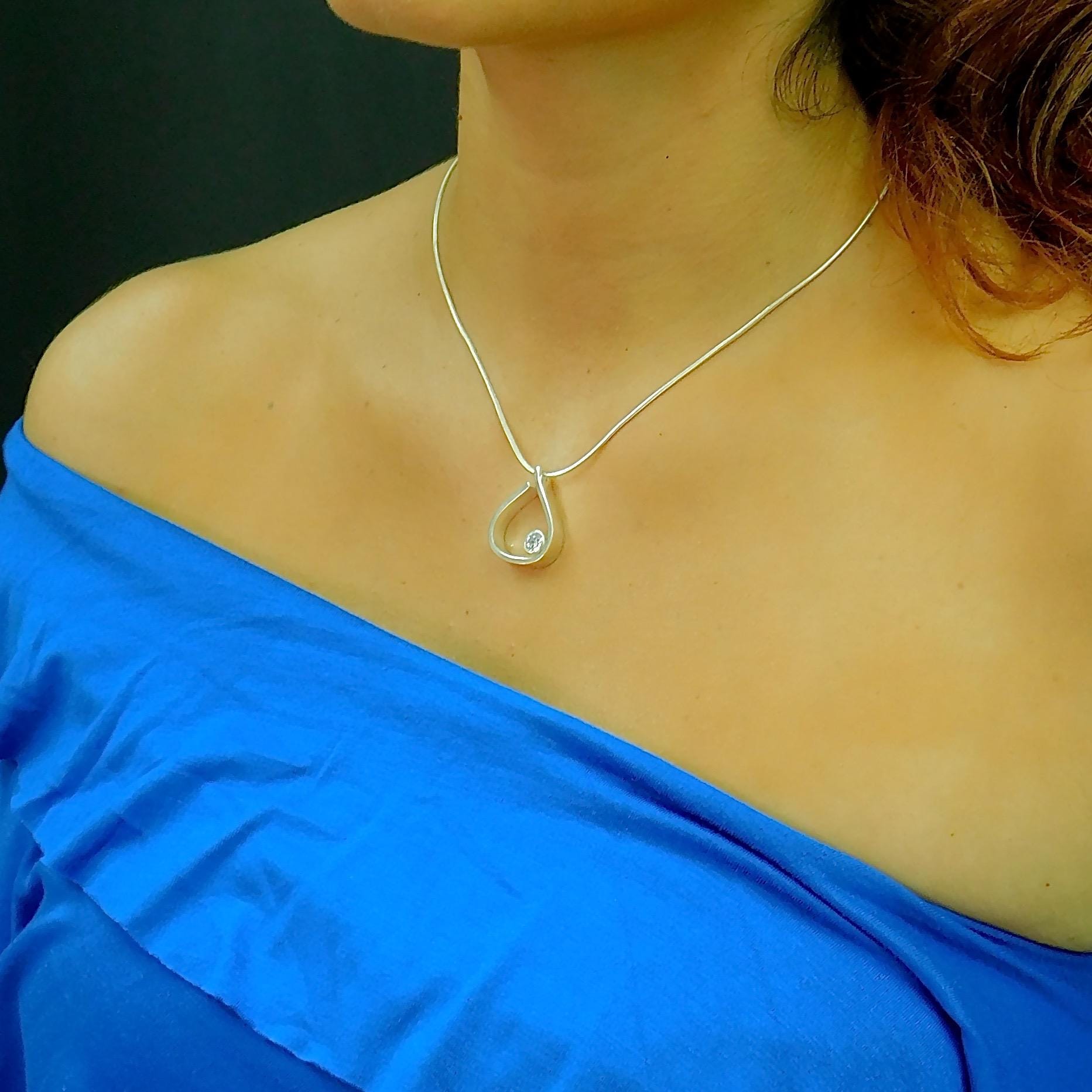 Necklace for Women: Silver AG 950 Pendant with moissanite and Sterling Silver 925 chain