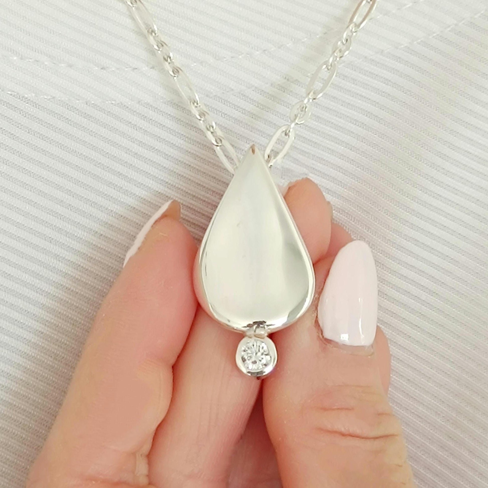 Teardrop Moissanite Necklace, Minimalist Pendant Silver AG950, Luxury Chain