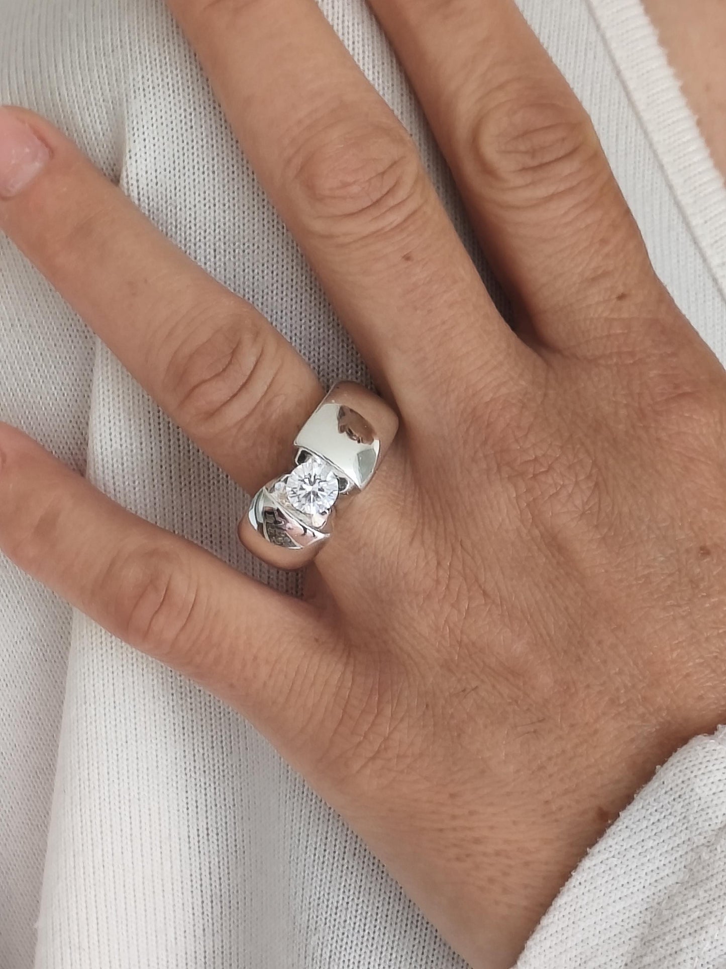 Engagement Ring Silver AG 950: Statement Ring for Women, Moissanite Solitaire, Tension Setting Jewelry