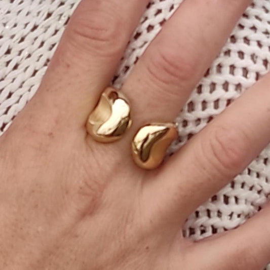 Sculptured Wide Band Gold Ring: Elisa Kuno Designer Statement Ring