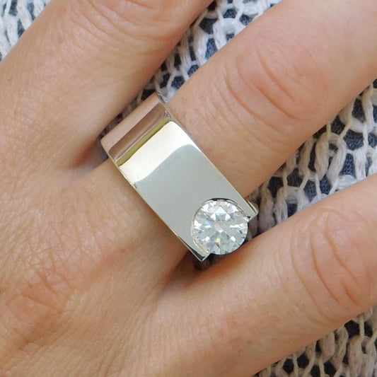 Alternative Engagement Ring: 2CT Moissanite Solitaire, Ag950 Silver Offset Design